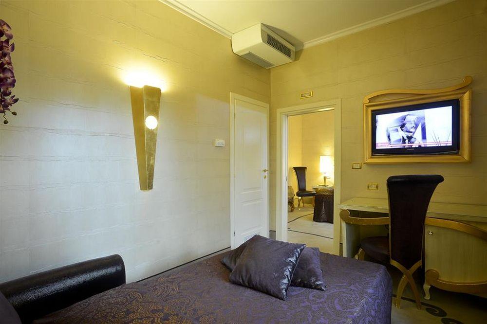 Zanhotel Tre Vecchi Bolonya Dış mekan fotoğraf