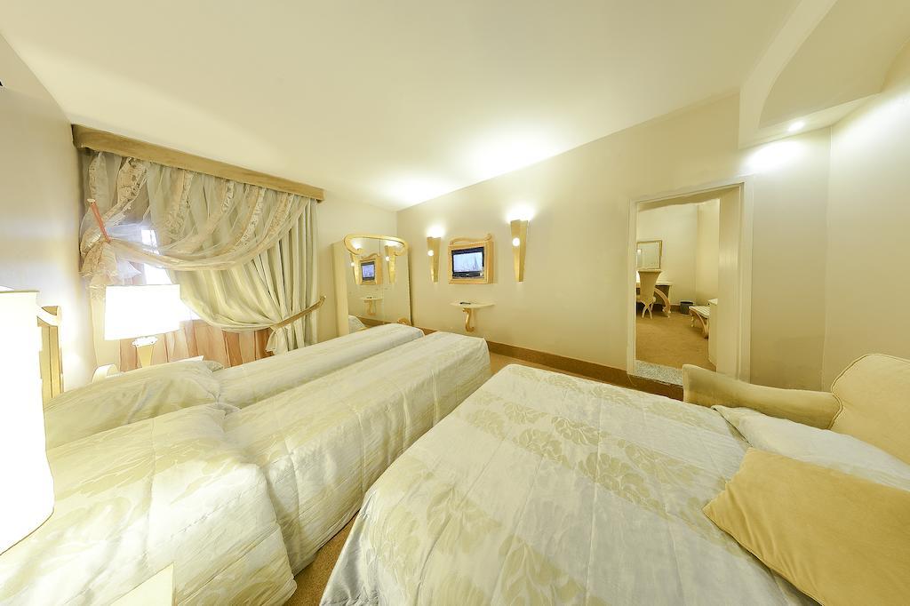 Zanhotel Tre Vecchi Bolonya Dış mekan fotoğraf